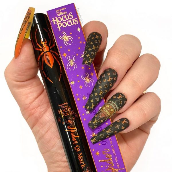 Purple Pink Louis Vuitton nail art stamping #Louisvuitton#Nails