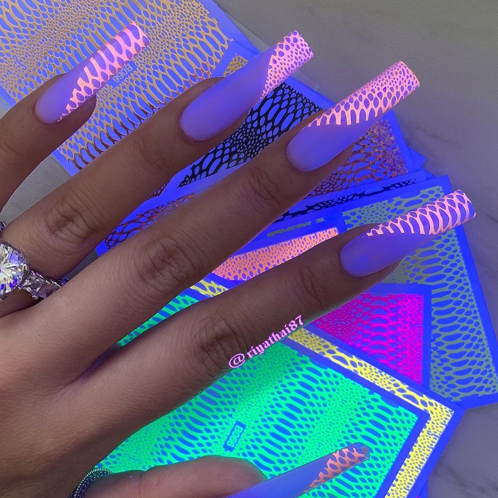 Holographic snake nail stickers