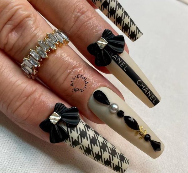 Chanel West Coast Black, Red, White Charms, Foil Stripes, Lips, Logo, Nail  Art, Stones, Triangles Nails