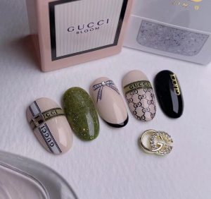 gucci nail art with nail stickers