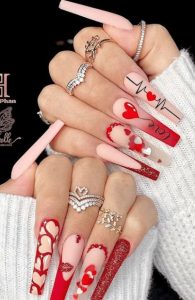 Trending Valentine's Day Nails Inspiration and Unique Products!