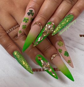 St. Patrick's Day nail